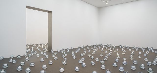 700 Snowballs